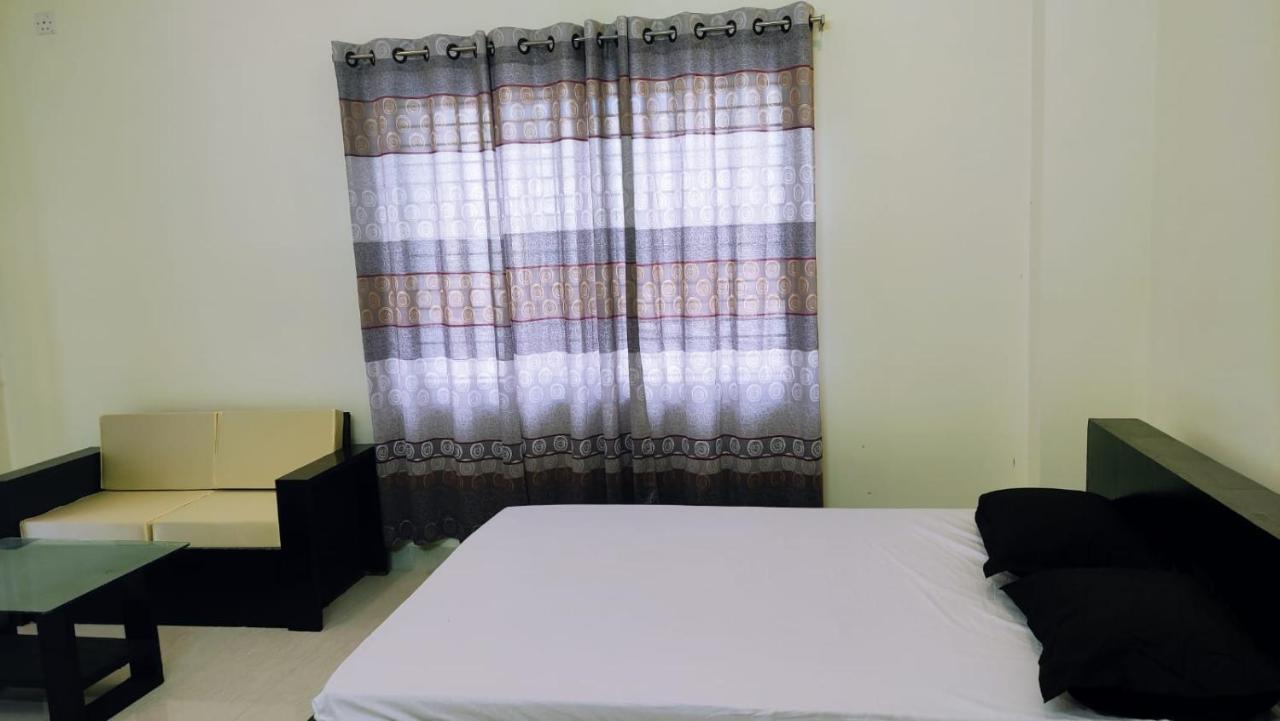 Rose Garden Guest House Khulna Exterior foto