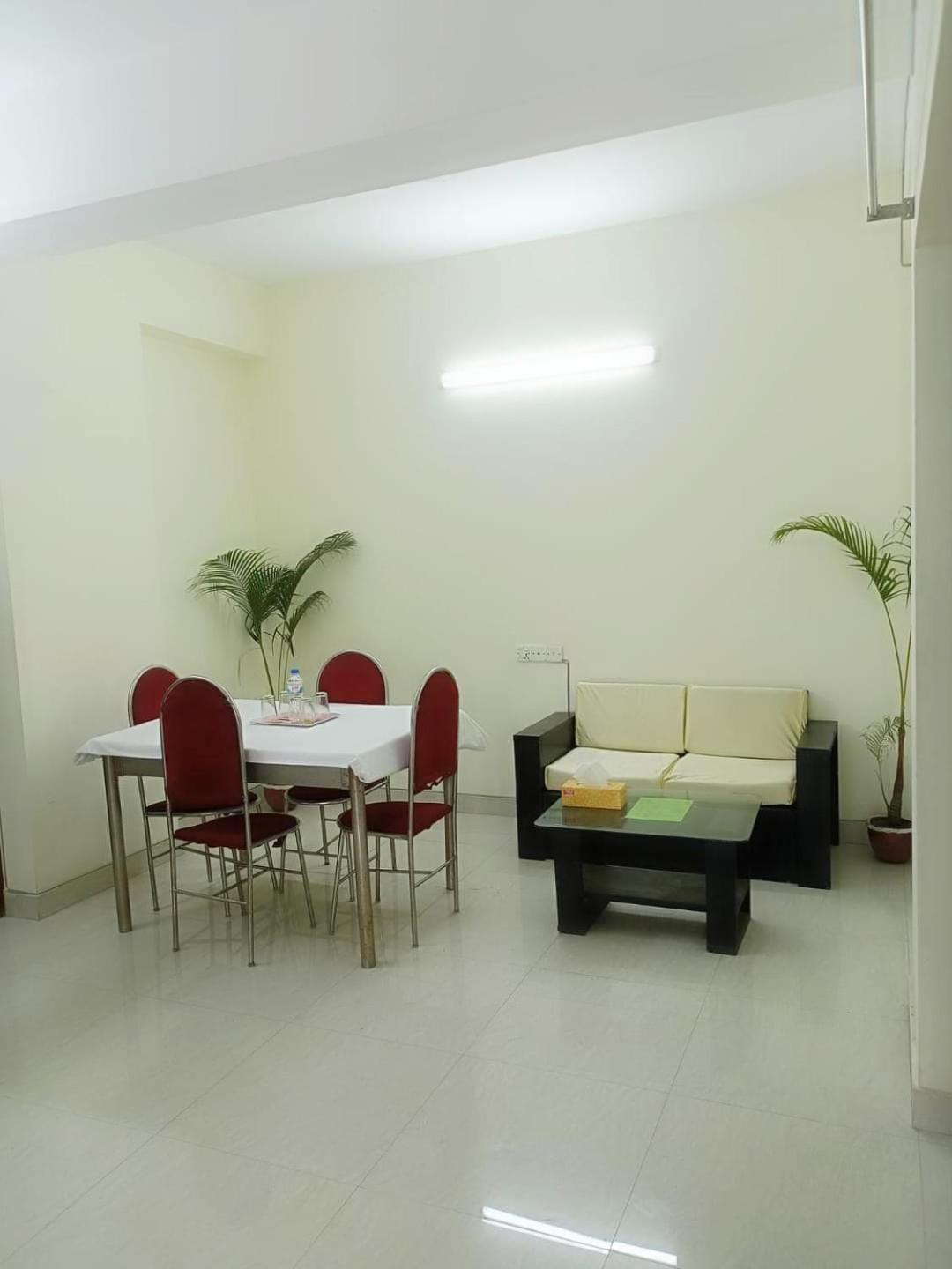 Rose Garden Guest House Khulna Exterior foto