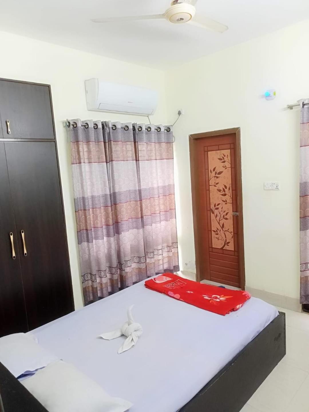 Rose Garden Guest House Khulna Exterior foto